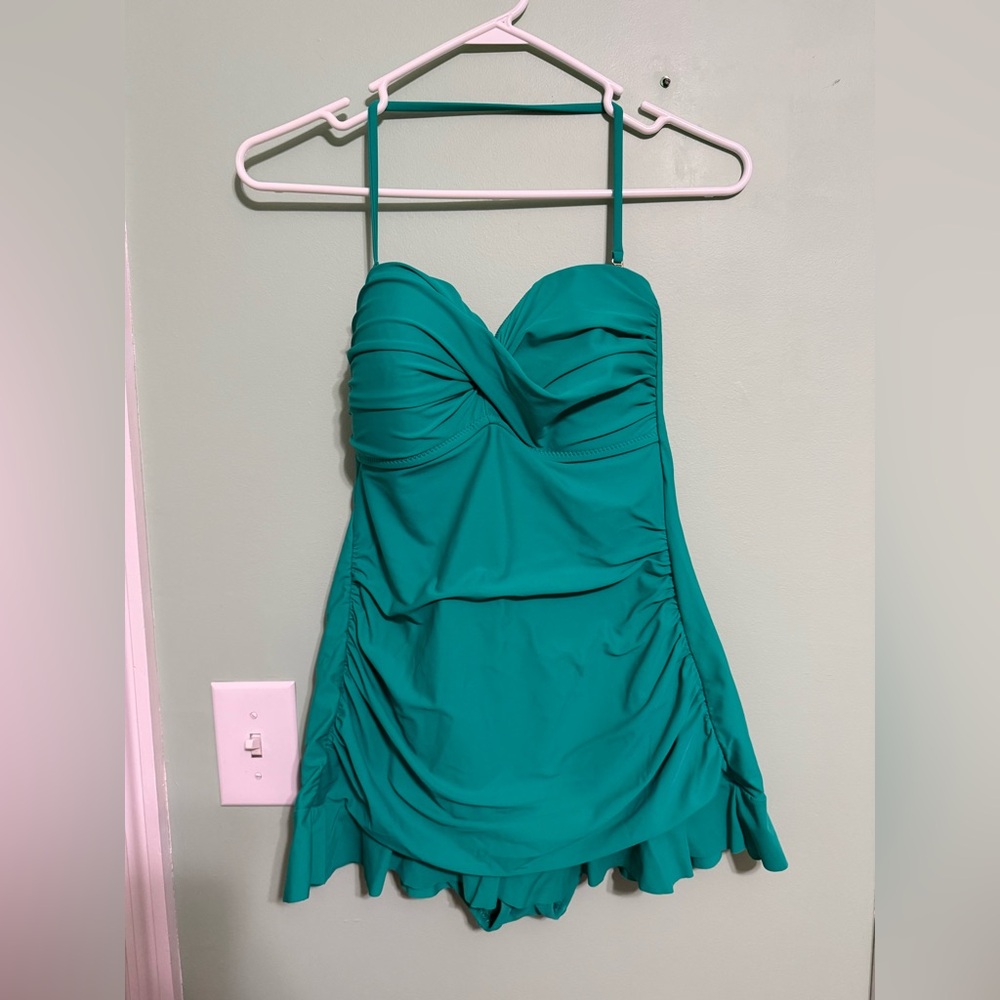 Kenneth Cole Reaction Teal Halter One-Piece swimsuit